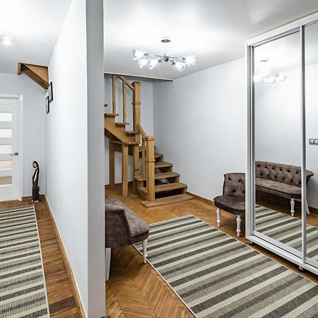 Romari Apartment Вірменська Lviv Exterior photo