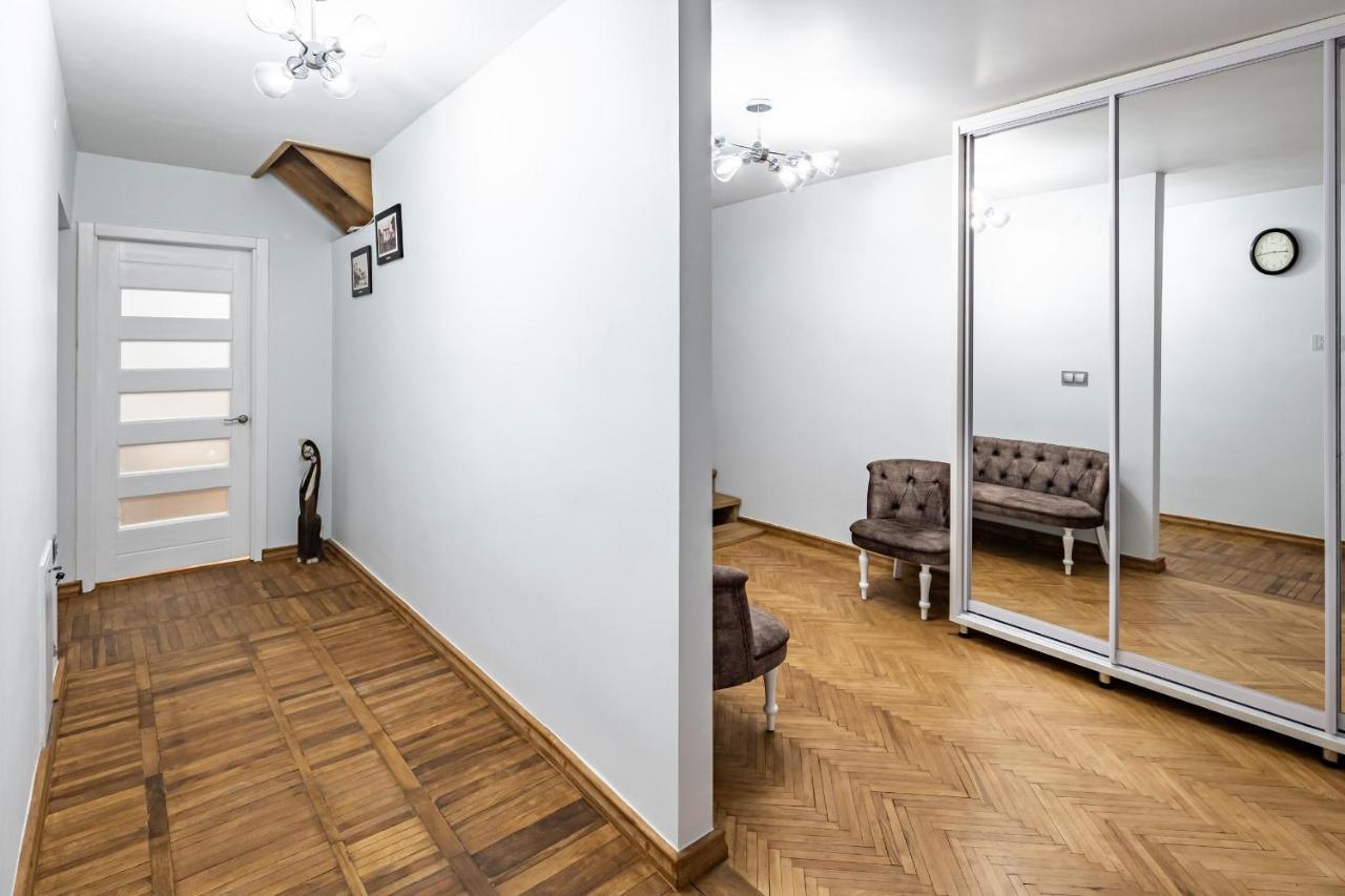 Romari Apartment Вірменська Lviv Exterior photo