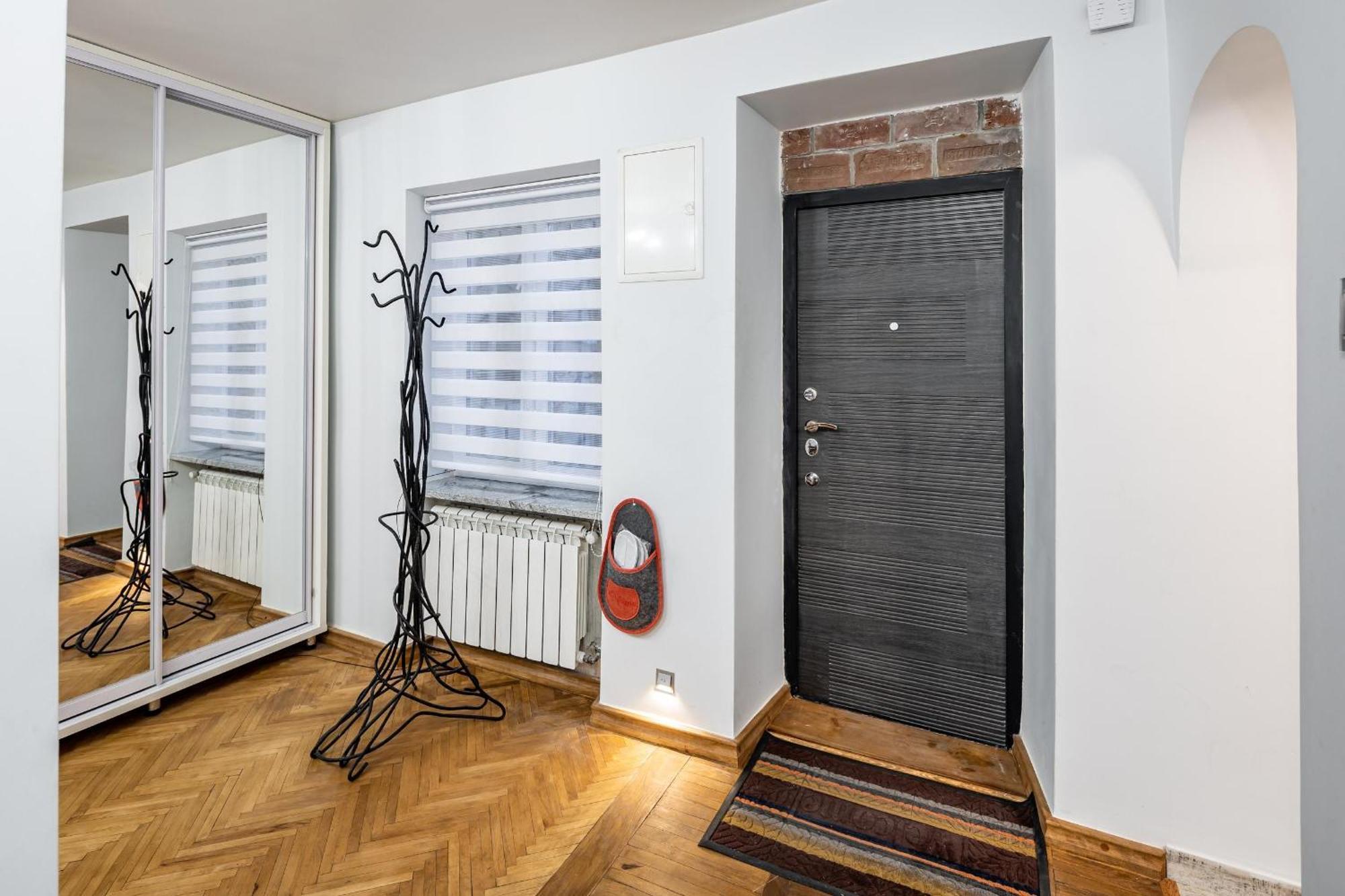 Romari Apartment Вірменська Lviv Exterior photo